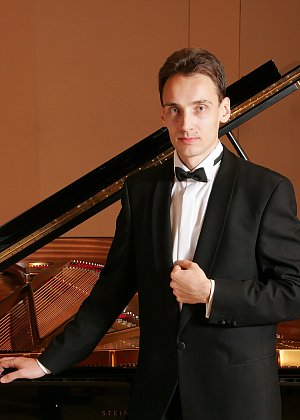 Комаров Алексей Викторович